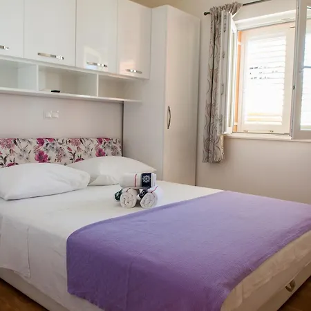 Anita Apartment